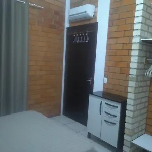 https://pousada-ilha-do-sol-100m-mar-e-600m-beto-carrero.santa-catarina-brasil.com